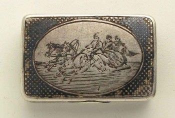 Табакерка старинная